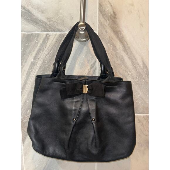 Vintage Salvatore Ferragamo VARA BOW Black LeatherHandbag